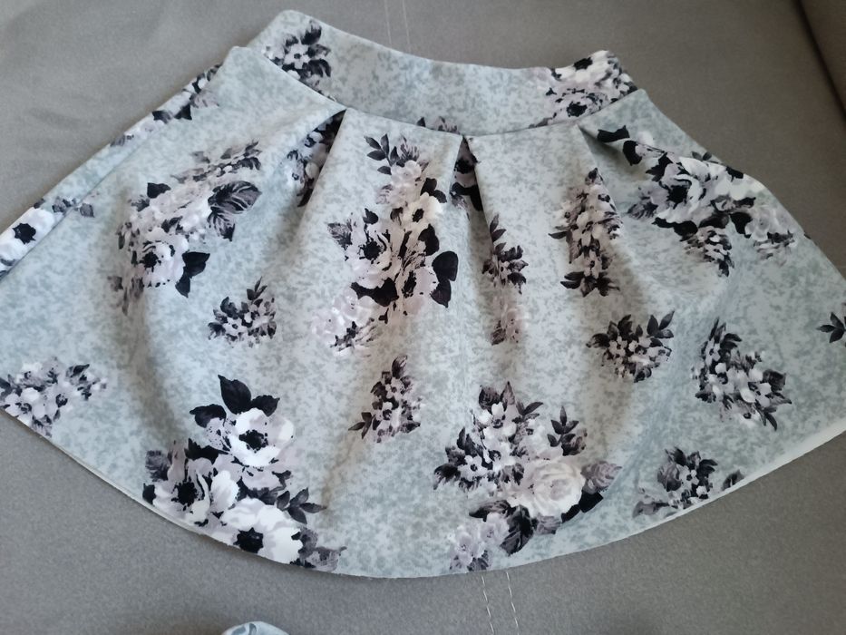 Eleganckie spódniczki