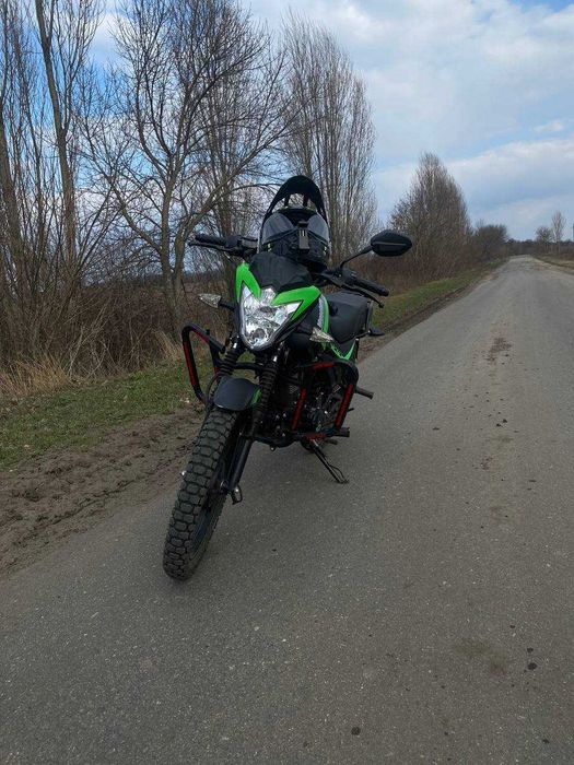 Mustang foxi 150