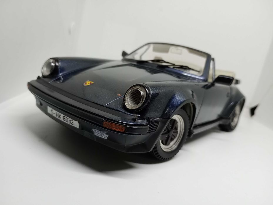 Porsche 911 (930) Turbo Cabriolet Polistil Tonka 1/16