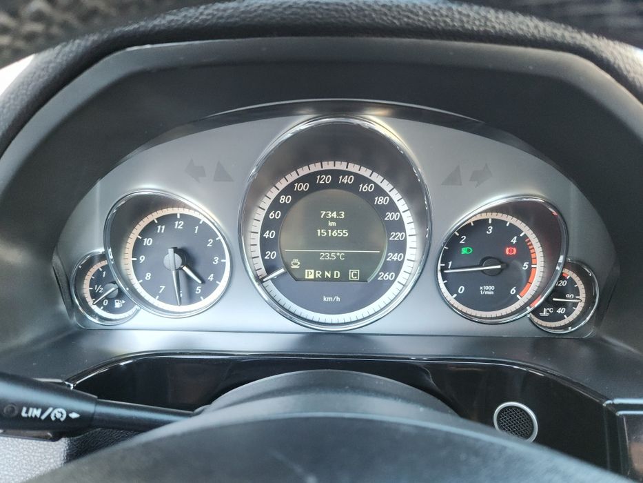 Mercedes E250 AMG Nacional 151 MIL KMS