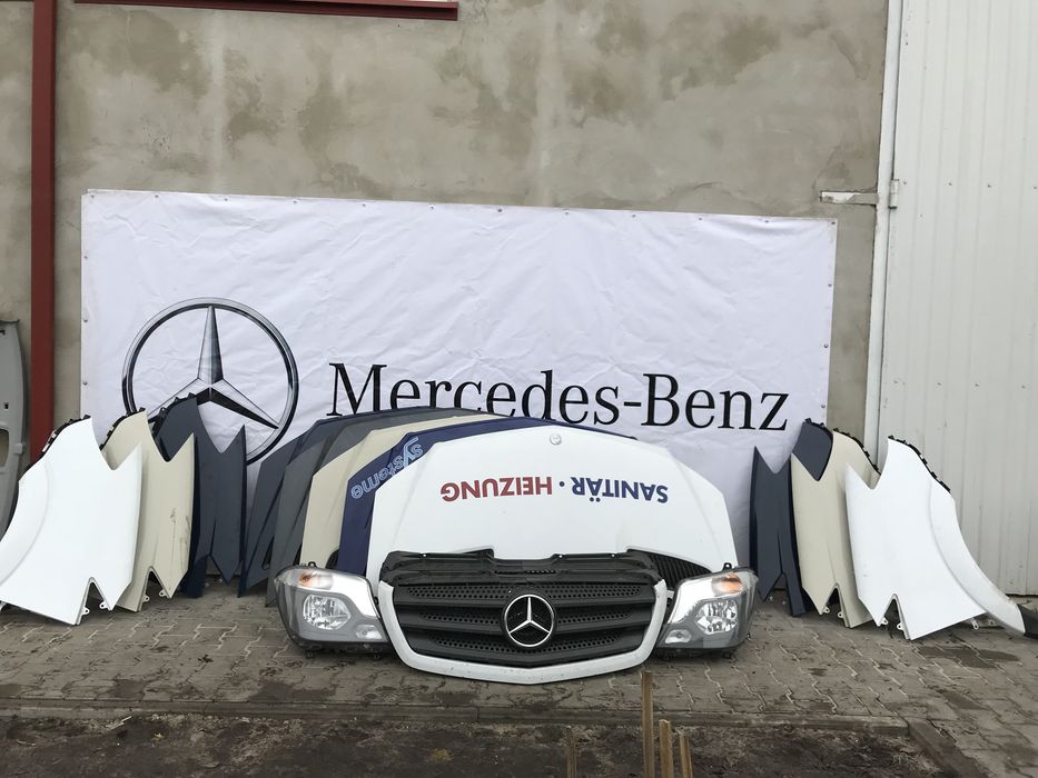 Разборка Mercedes Sprinter 906 Спринтер фара крило капот бампер