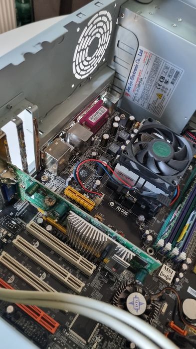 Retro komputer Enlight AMD Athlon 64