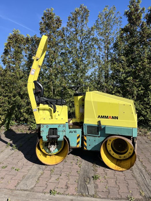 Walec drogowy Ammann AV16E