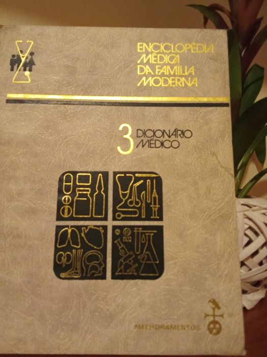 Títulos variados