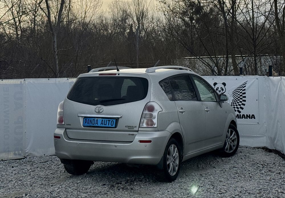 Toyota Corolla Verso 2.2 D-4D ~ 7 miejsc ~  2008 ~  MegaStan ~ Zamiana