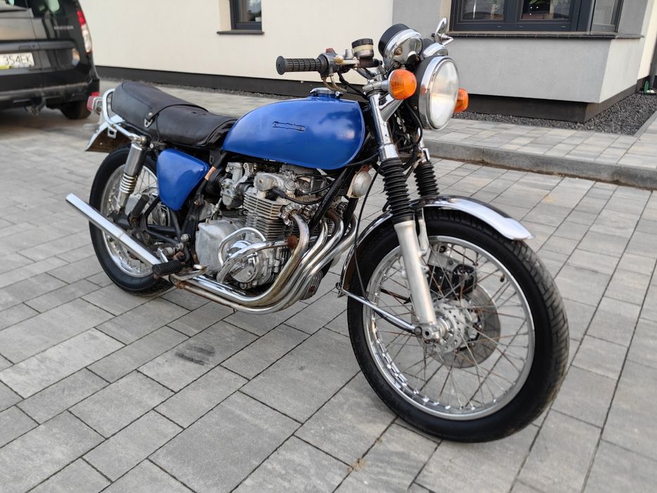 Honda CB550 F 1976 żółte tablice