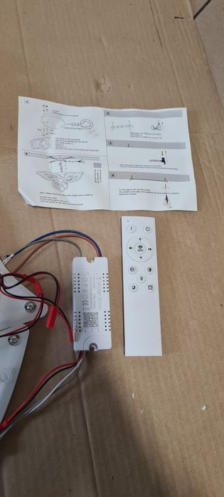 Lampa led z pilotem