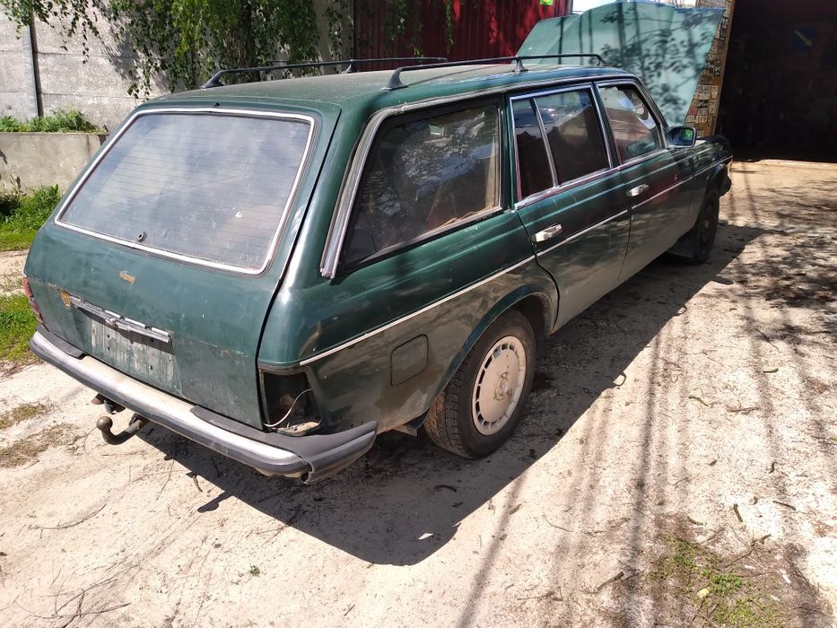 Mercedes 123 капот  616 617 mercedes w 123  2.4 disel 3.0