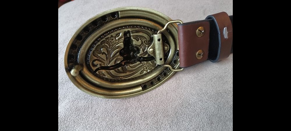 125 cm brązowy pasek z klamrą byk longhorn western  Kowbojski