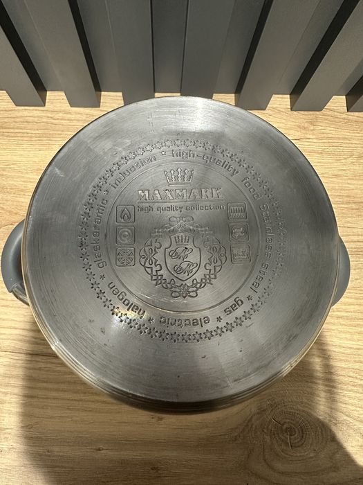 MaxMark каструлі/баняки з кришками на 3,3л та 1,8л