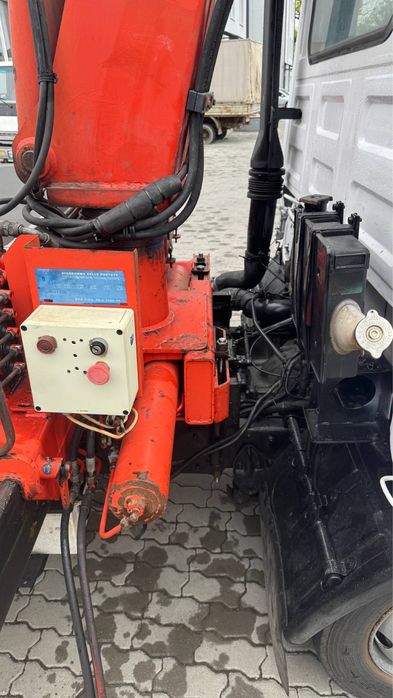 Продам Tata 613 з маніпулятором 9,3м