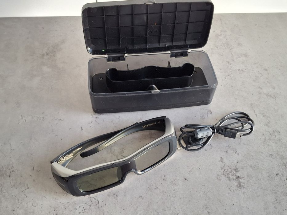 Aktywne Okulary 3D plus etui