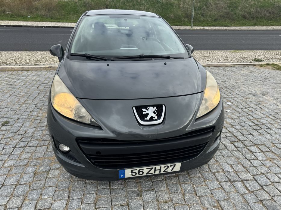 Peugeot 207 1.6HDI 5 Lugares