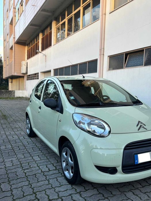 Citröen C1 - Usado, como novo!