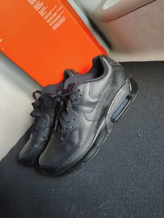 Nike Air Max 90 Leather Triple Black Rozmiar 40