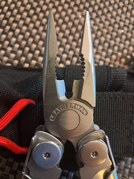 Мультитул Leatherman Wave