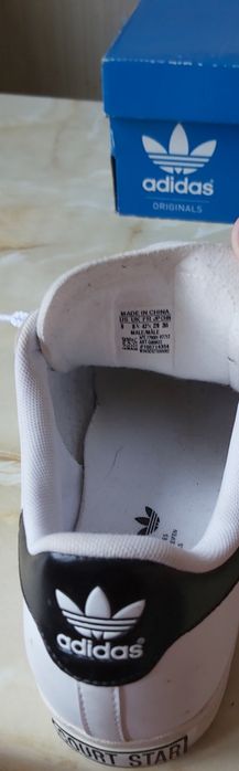 Кроссовки Adidas , размер 41.5