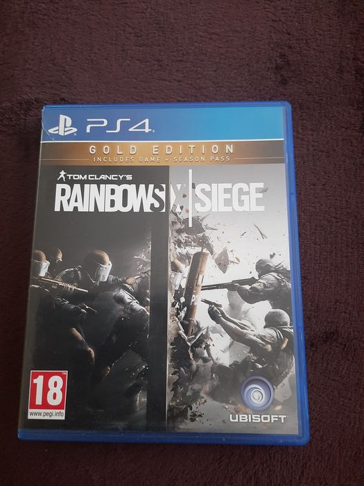 Gra na PS4 w bardzo dobrym stanie