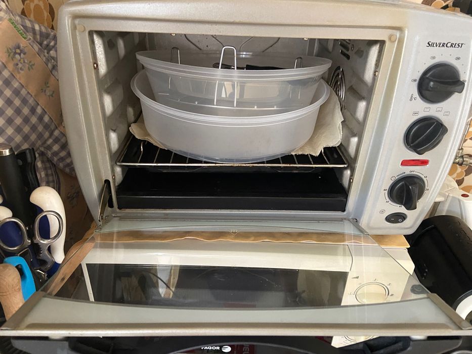 Forno quase como novo