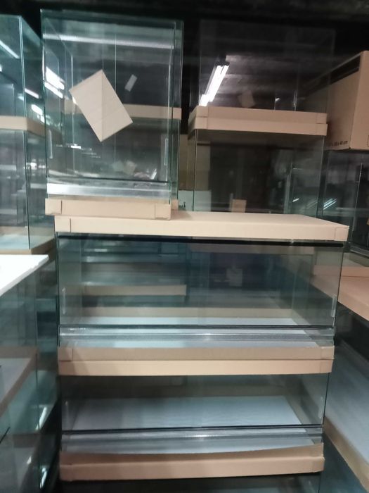 Terrarium 60x40x40 na gekona lamparciego lub węża. Producent.