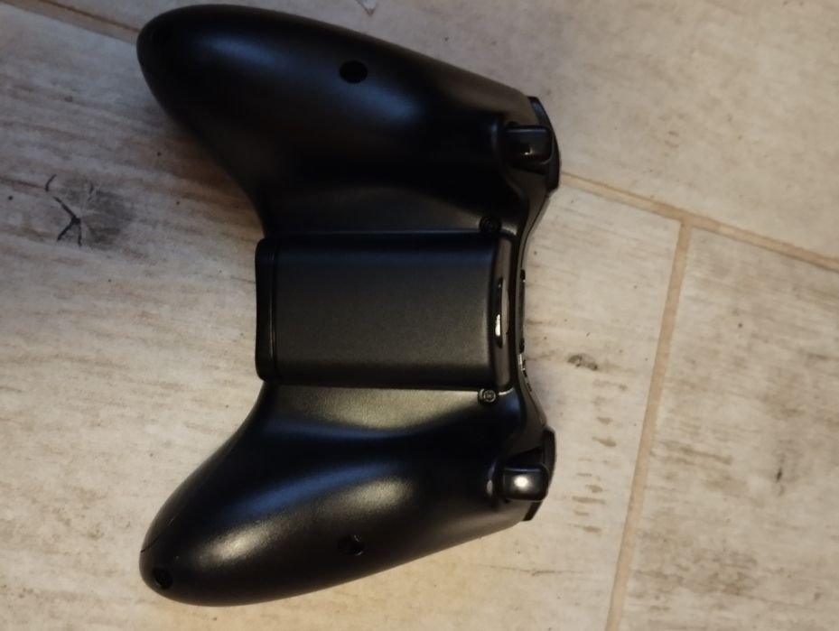 Продам Xbox 360 в хорошому стані