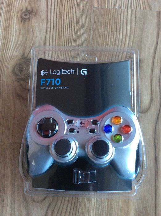 Comando Sem Fios Logitech G F710 Wireless (Novo / Embalagem Selada)