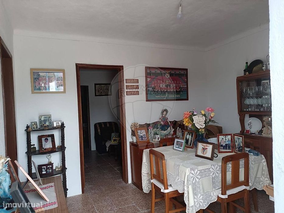 Moradia T2 para venda