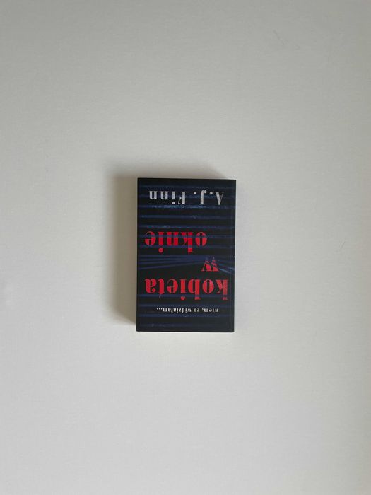 Książka pt: "Kobieta w oknie" - A.J. Finn