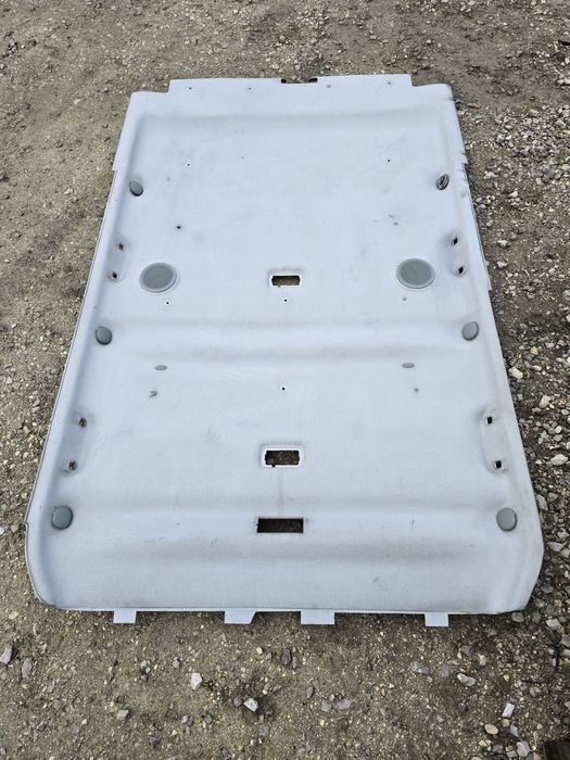 Renault trafic vivaro podsufitka long wersja 01-14 rok