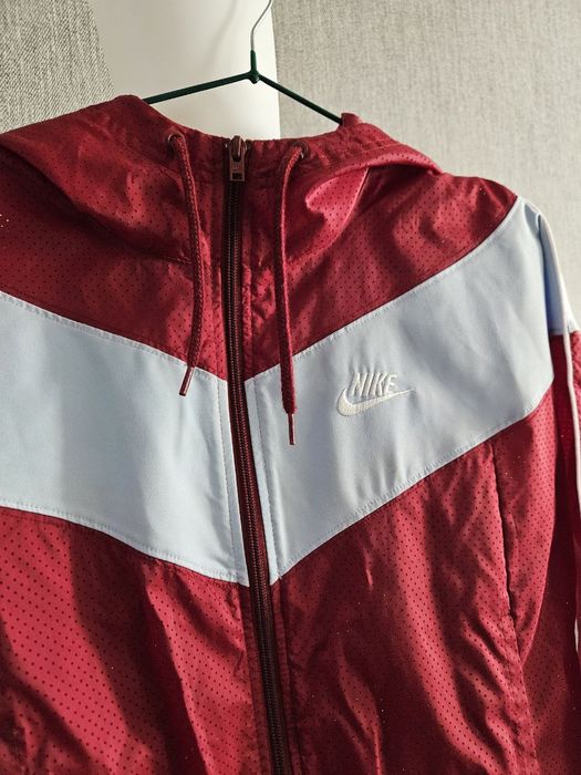 Жіноча спортивна вітровка Nike NSW Heritage,ветровка,куртка