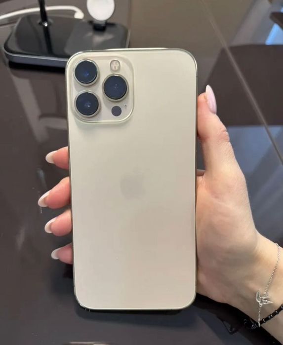 Продам iPhone 13 Pro Max 256