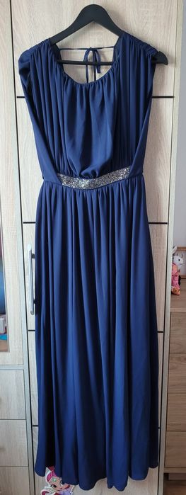 Wizytowa granatowa sukienka