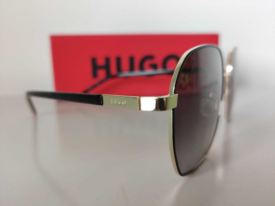 Óculos de sol HUGO BOSS espelhados cinza/dourado (novos)
