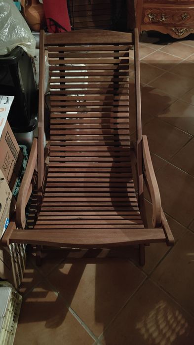 Espreguiçadeira em Madeira Ikea