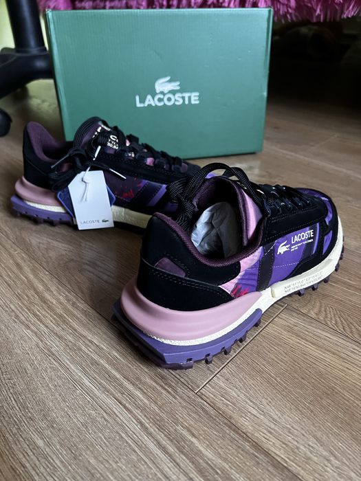 Жіночі кросівки Lacoste