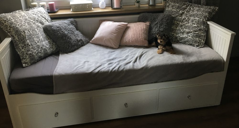 Łóżko hemnes IKEA+dwa materace