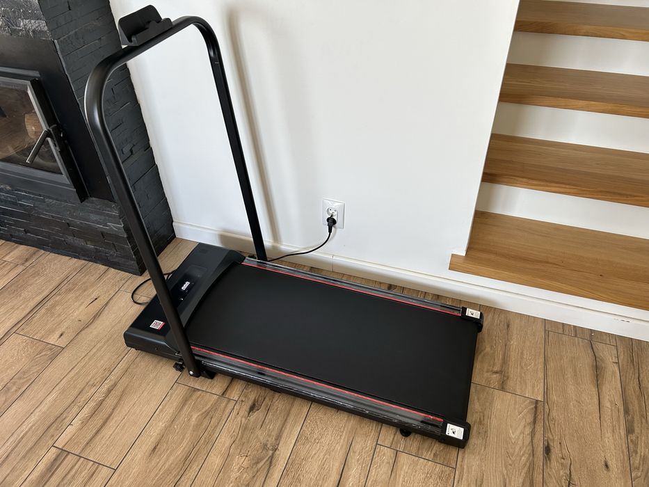 Bieżnia Elektryczna Treningowa Fitness Pod Biurko 6km/h Pilot