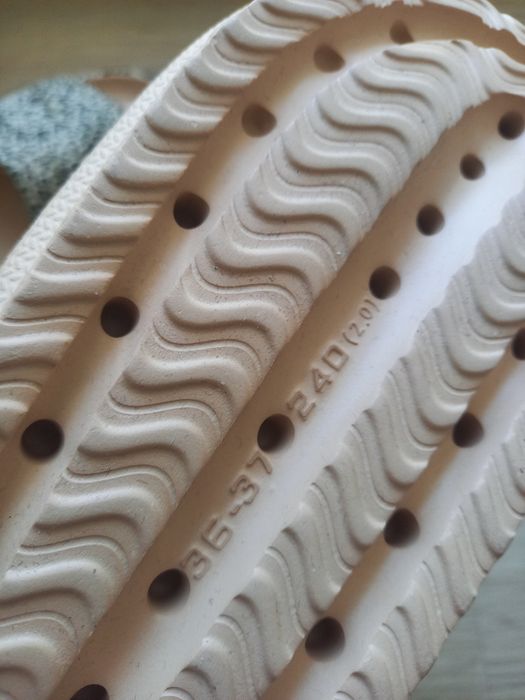 Klapki w panterkę damskie 36 - 37