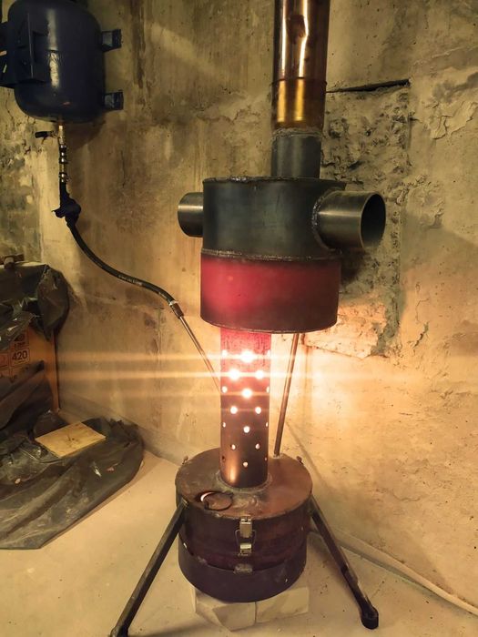 Піч на відпрацьованій олії. Печь на отработке на отработанном масле