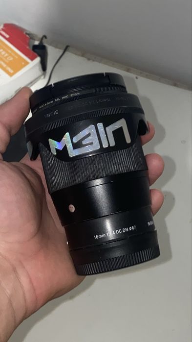 Lente sigma 16mm f/1.4 e-mount