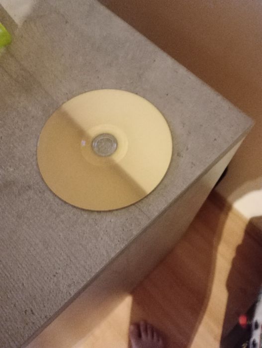 sprzedam gre stan bardzo dobry działa na konsolach Xbox one