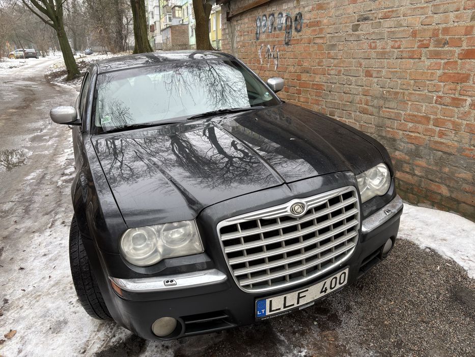 В розборці Chrysler 300c 2.7 2004-2007