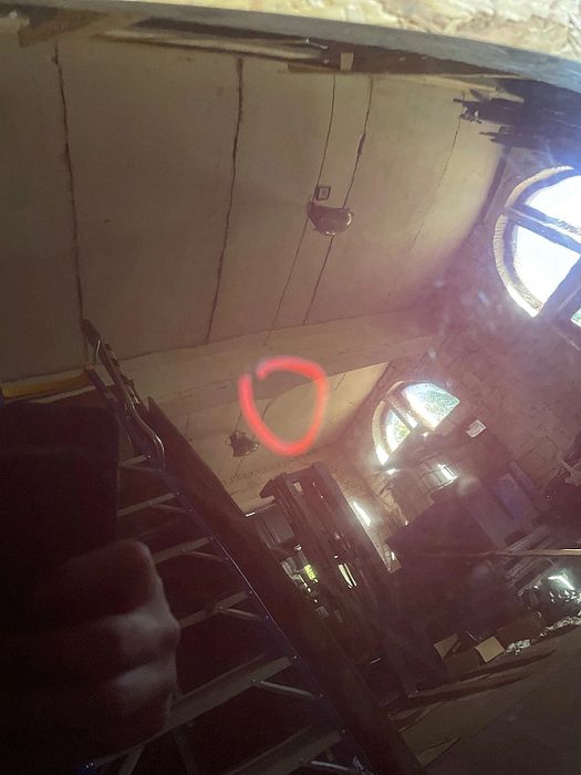 Maska pokrywa Ford Fiesta MK7 Bordowa