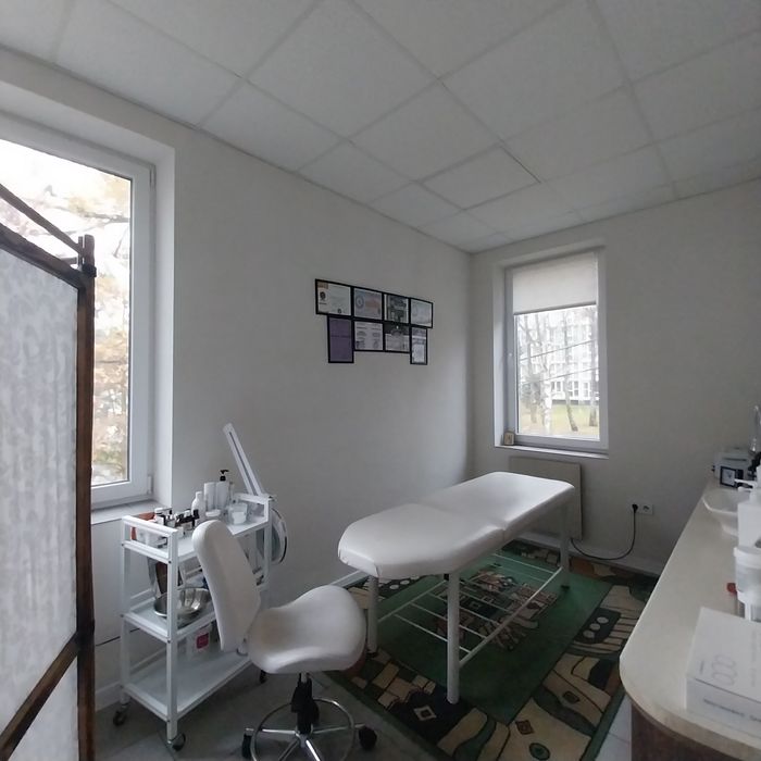 Здається в суборенду кабінет косметолога в Моршиніі