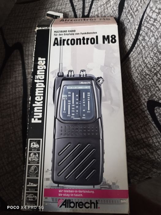 Radio wielopasmowe / Odbiornik lotniczy CB Albrecht Aircontrol M8