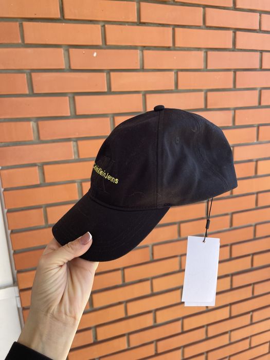 Кепка calvin klein Бейсболка