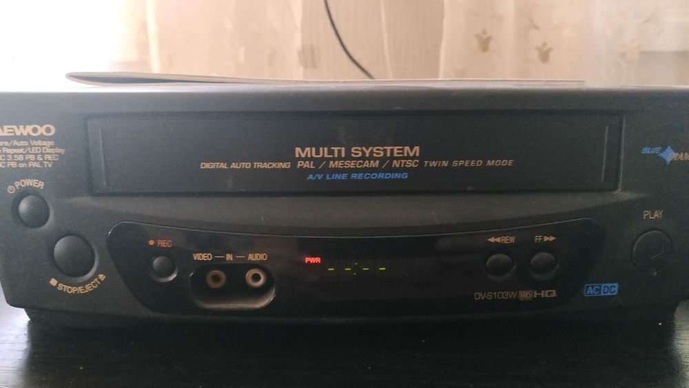Daewoo DV-S103W с д.у.