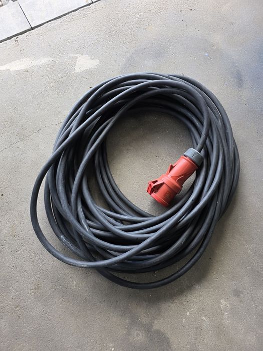 Przedłużacz  kabel silowy