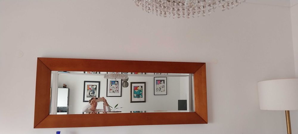 Espelho de sala de jantar em cerejeira