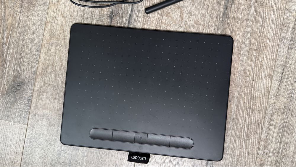 Mesa Digitalizadora Wacom Bluetooth Medium – Estado Impecável